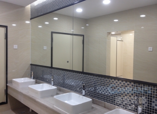 TCL通讯科技大厦写字楼装修工程（洗手间）