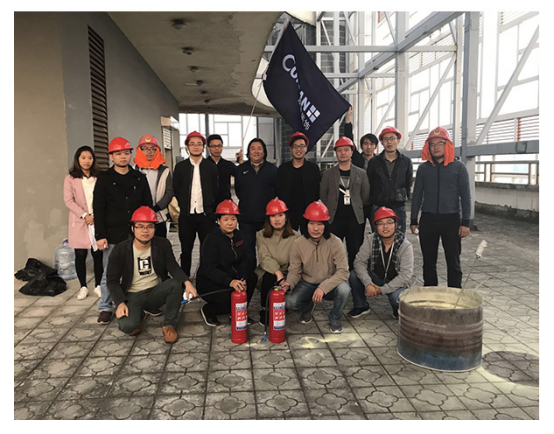 金年会平台装饰举行2018年度消防演练