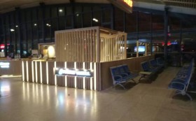 武汉高铁站VIP店装修工程施工现场_金年会平台装饰公司