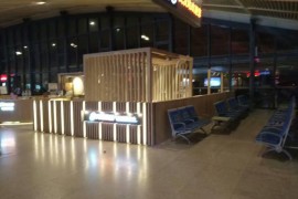 武汉高铁站VIP店装修工程施工现场_金年会平台装饰公司